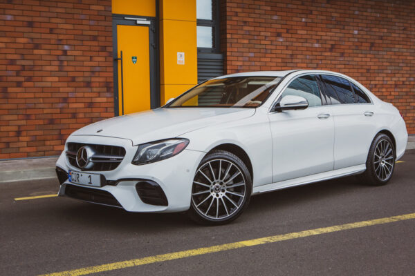 Mercedes-Benz E63 AMG